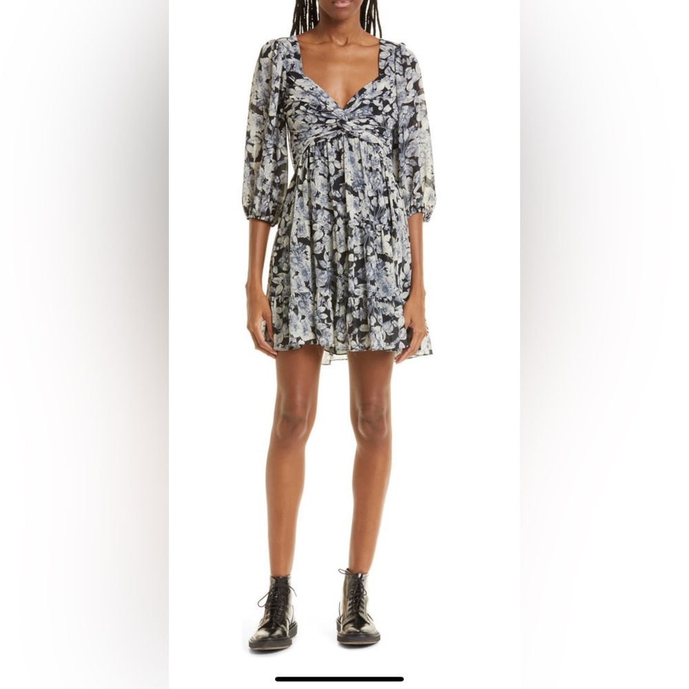 Cinq à Sept Women's Blue Floral Sweetheart 3/4 Sleeve A-Line Dress Mini